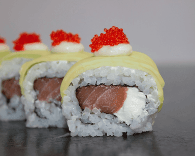 #2 Uramaki: Łosoś, awokado, czili, Majonez Anchois